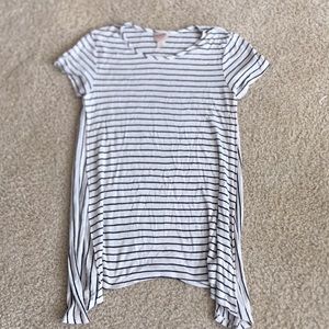 Soft striped black and white tee